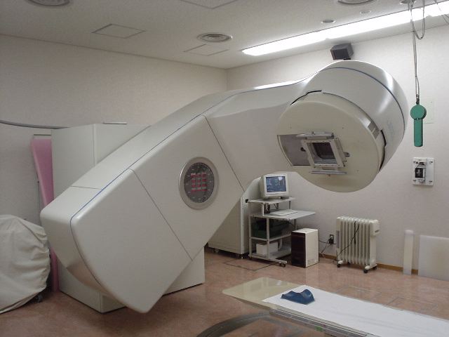 A linear accelerator widely used in modern radiation therapy. Marie Curie's radioactivity research led to the development of such advanced medical equipment.